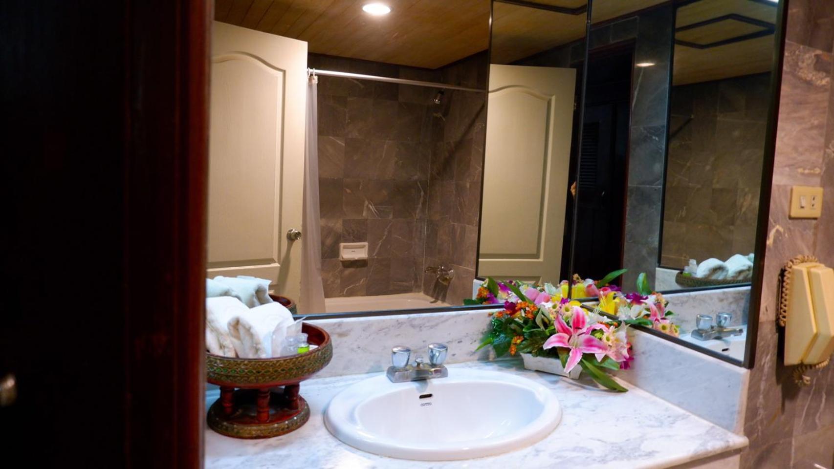 Lampang Wieangthong Hotel Eksteriør billede